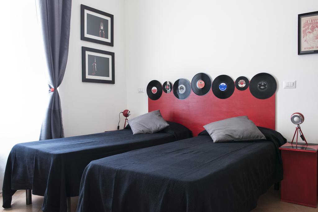 Grammy Suite Roma Quarto foto
