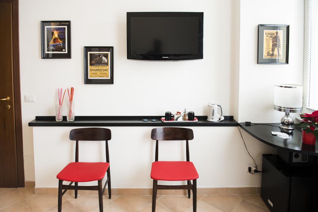 Grammy Suite Roma Quarto foto